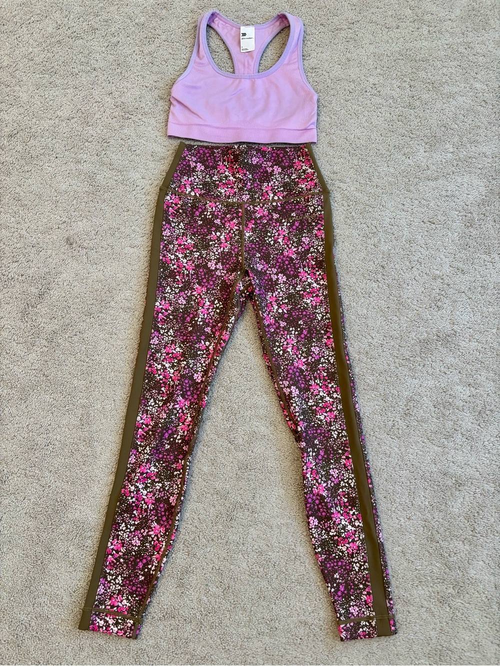 CREAM YOGA - High-Rise Floral Active Leggings S, All In Motion Sports Bra Small